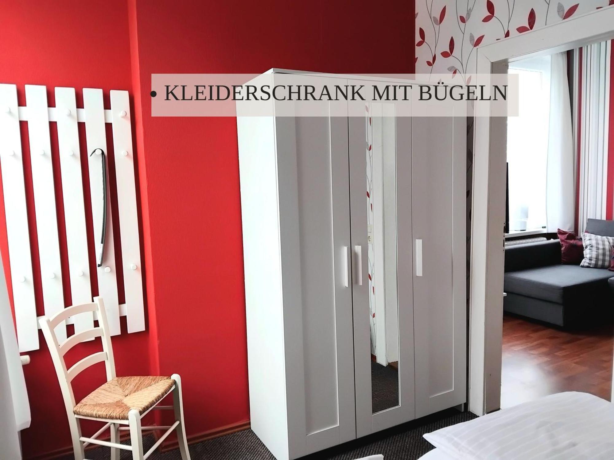 Haus Krabbe Apartments Mit Doppelbetten, Fuer 1-2 Personen, Hunde Kostenfrei Willkommen, Kostenfreier Parkplatz, Zwischen Bremerhaven Und Cuxhaven Gelegen Wremen Bagian luar foto